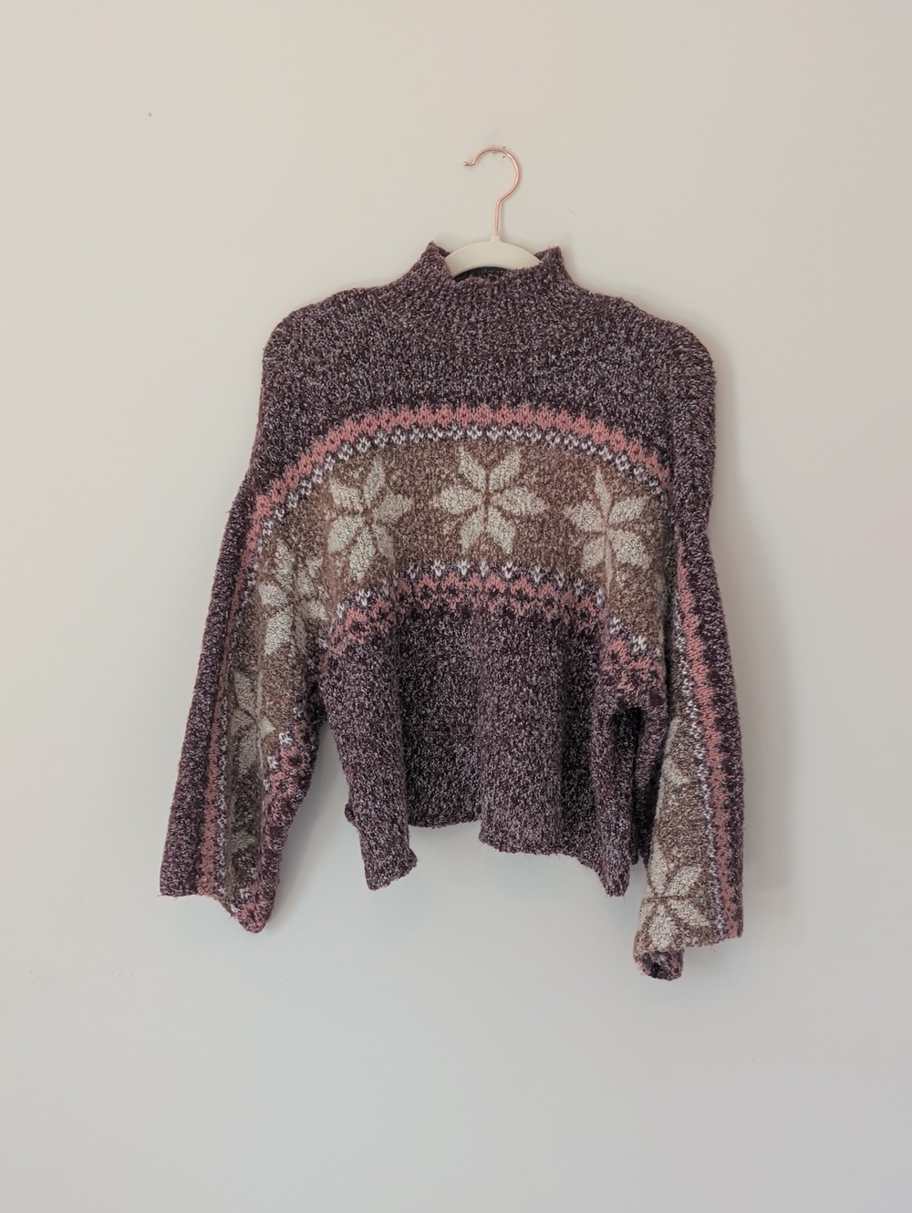 Francesca's Sweater - size M